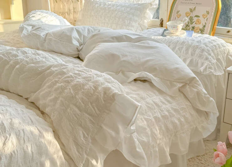 Korean Princess Lace Ruffle Bedding Set – Soft Seersucker Duvet Cover & Pillowcases